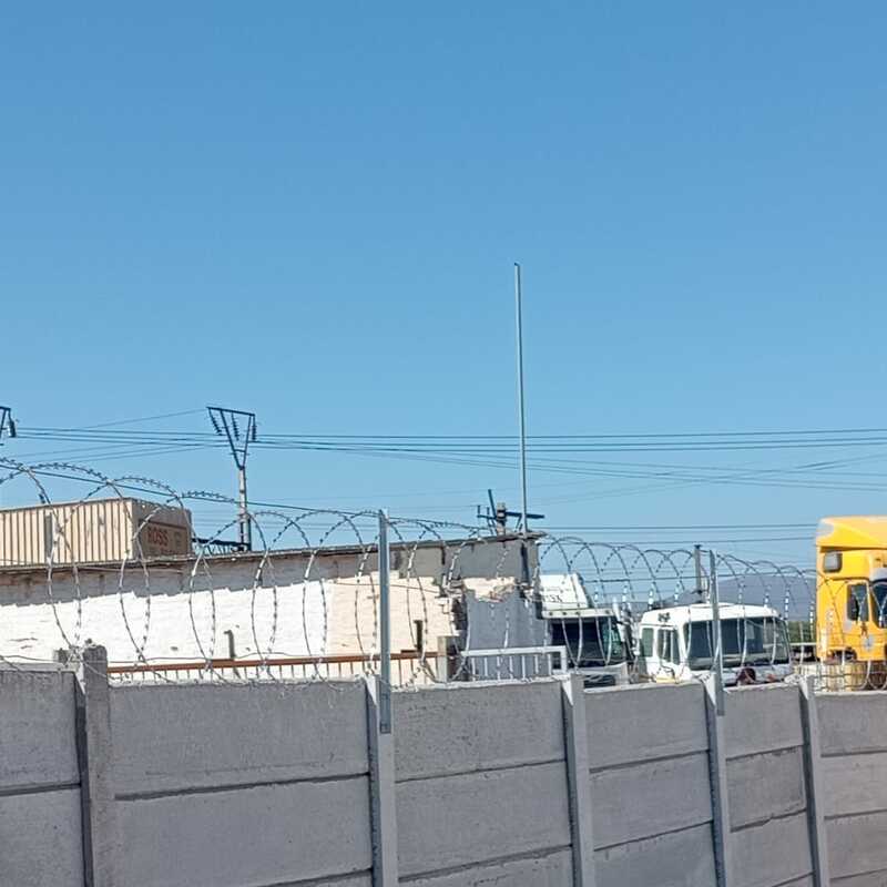 Razor Wire Installation 